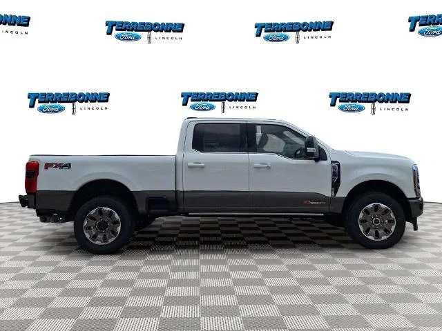 New 2026 Star White Metallic Tri-Coat Ford F-250® King Ranch® image 32