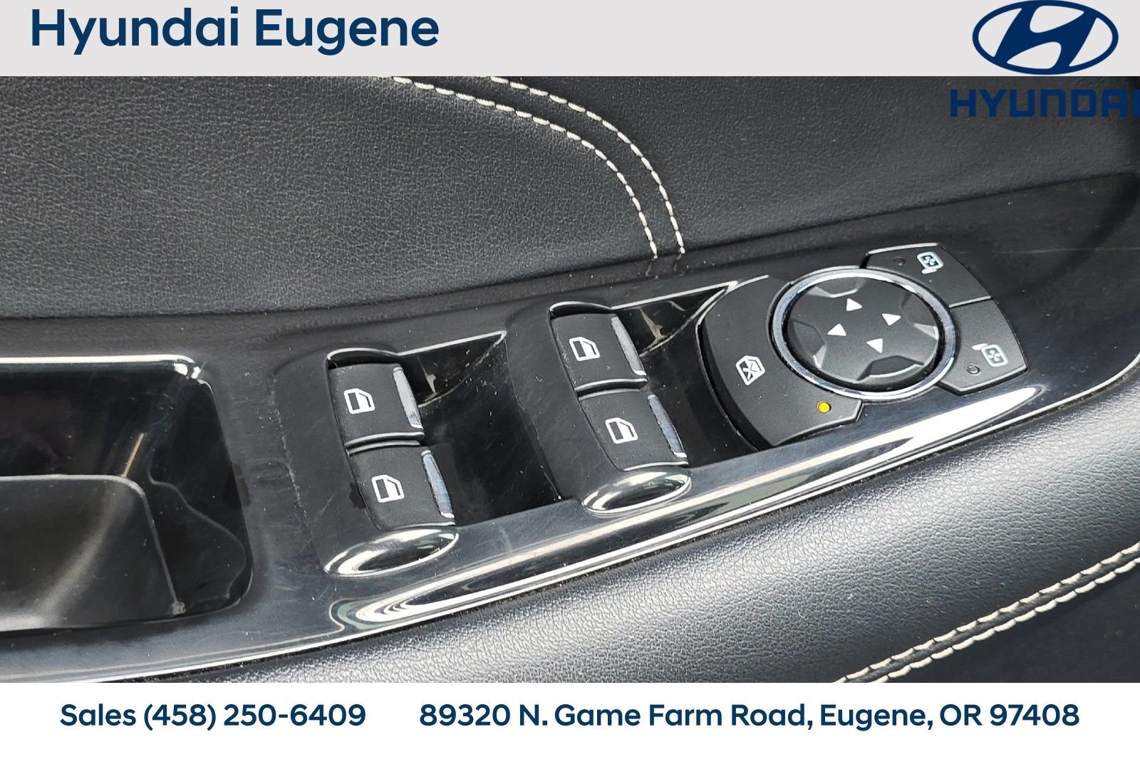 Used 2019  Ford Titanium image 18