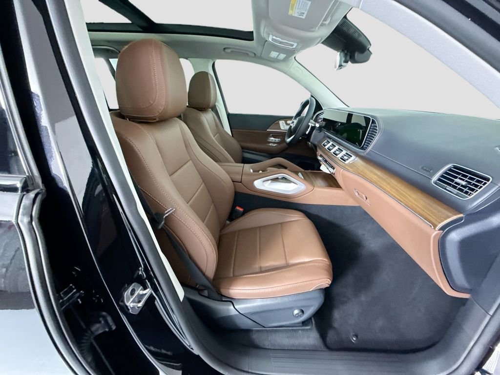 New 2026 Obsidian Black Metallic Mercedes-Benz GLS 450 image 22