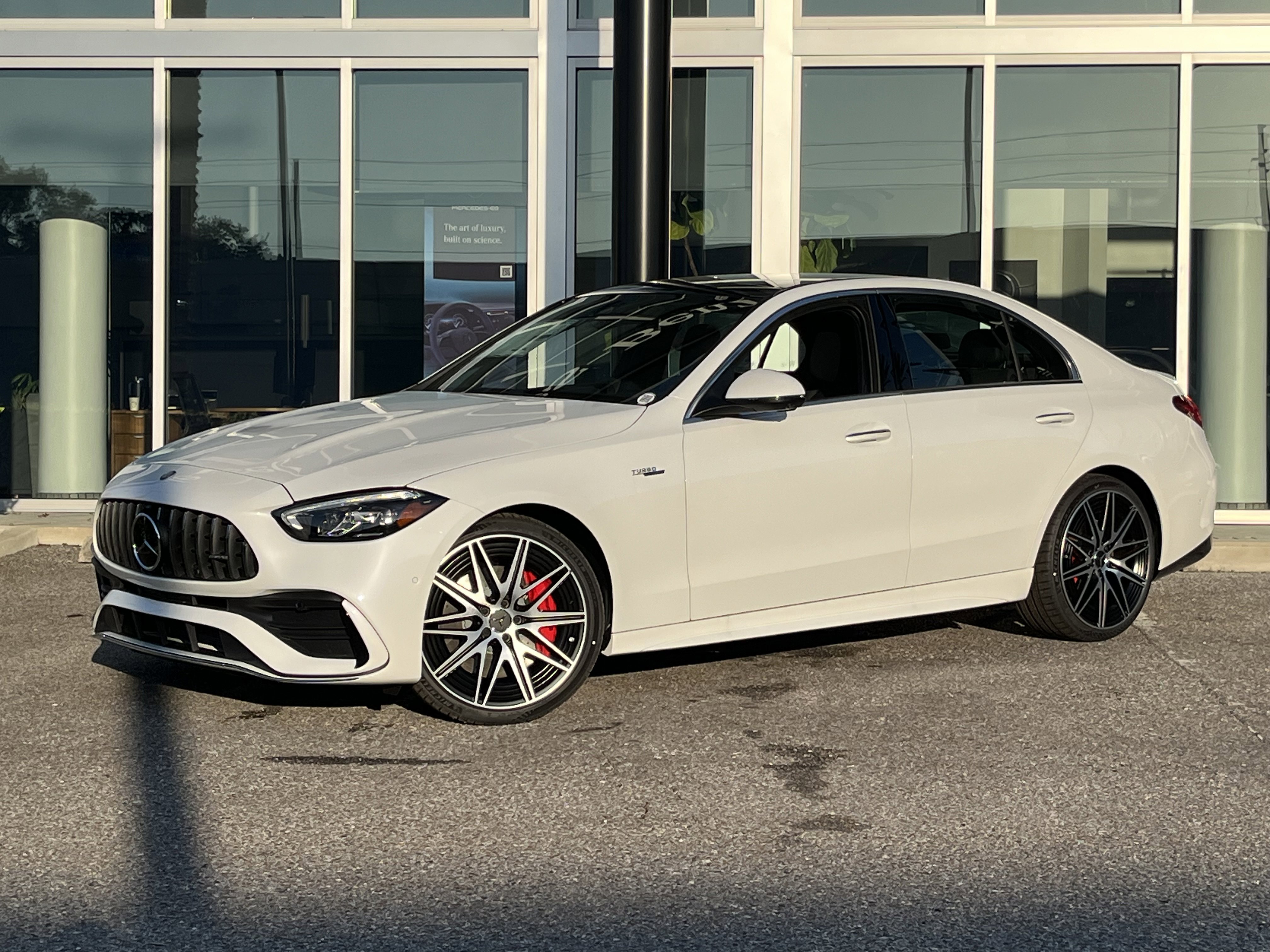 New 2026 MANUFAKTUR Moonlight White Metallic Mercedes-Benz AMG® C 43 image 31