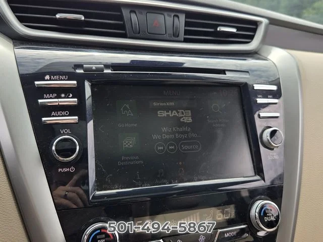 Used 2020 Brown Nissan Platinum image 21