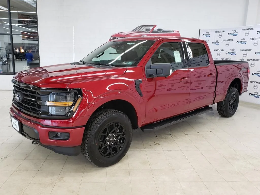 New 2026 Ruby Red Metallic Tinted Clearcoat Ford XLT image 3