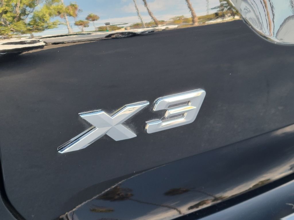 Used 2024 Jet Black BMW sDrive30i image 7
