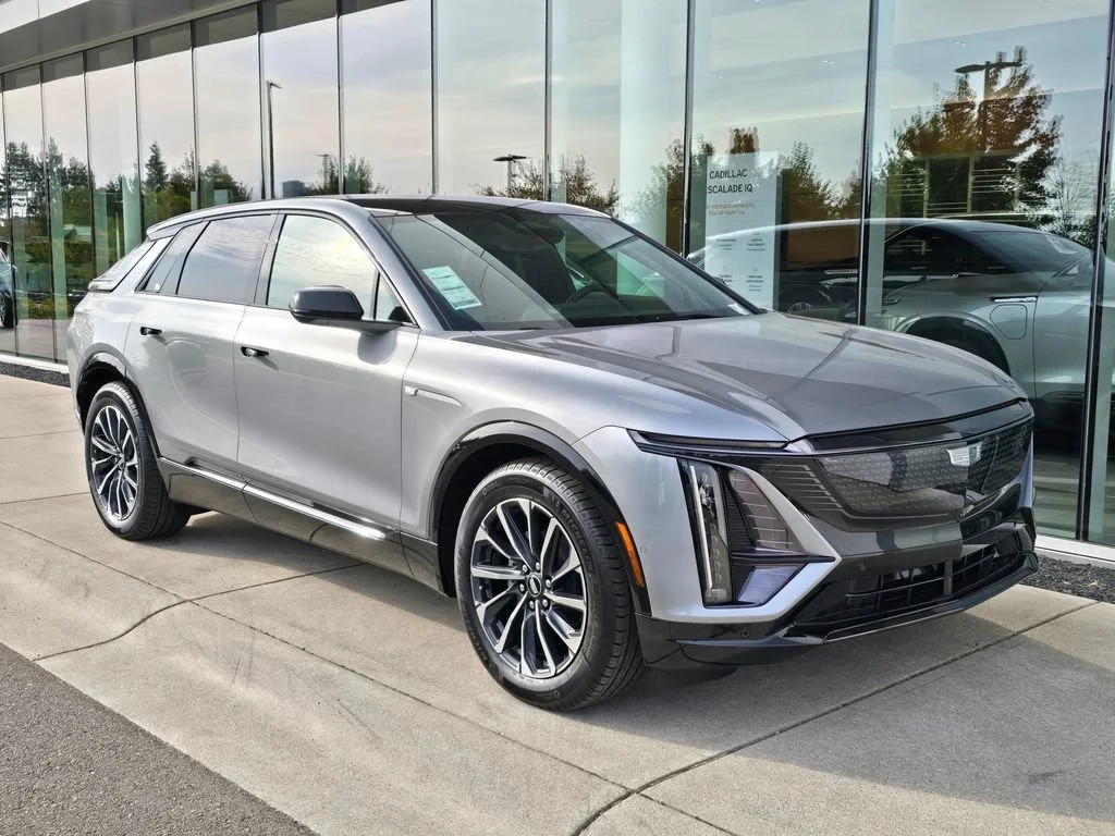 New 2026 Argent Silver Metallic Cadillac Sport image 7