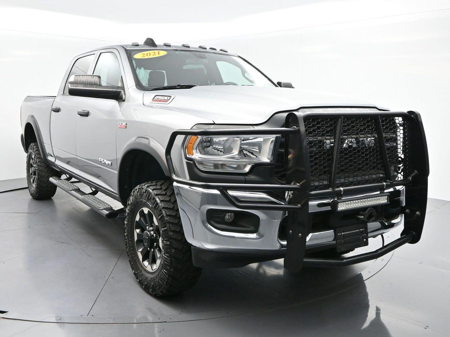 Used 2021 Billet Silver Metallic Clearcoat Ram Tradesman image 2