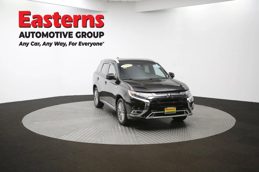 Used 2021 Black Mitsubishi SEL image 51