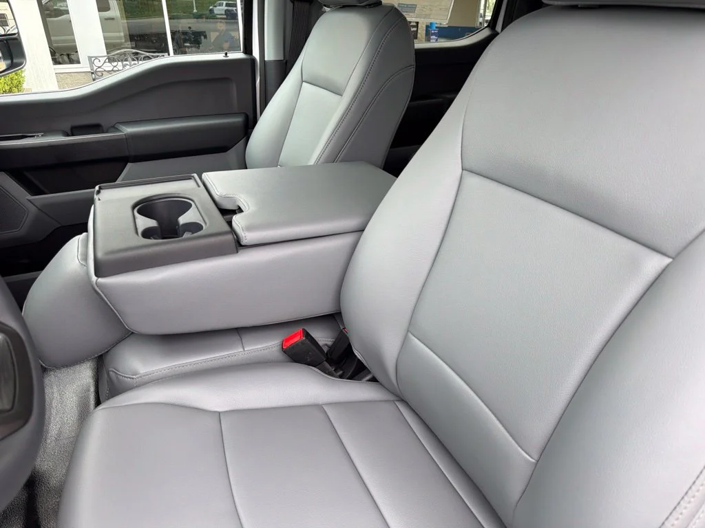 New 2026 Oxford White Ford F-350® XL image 10