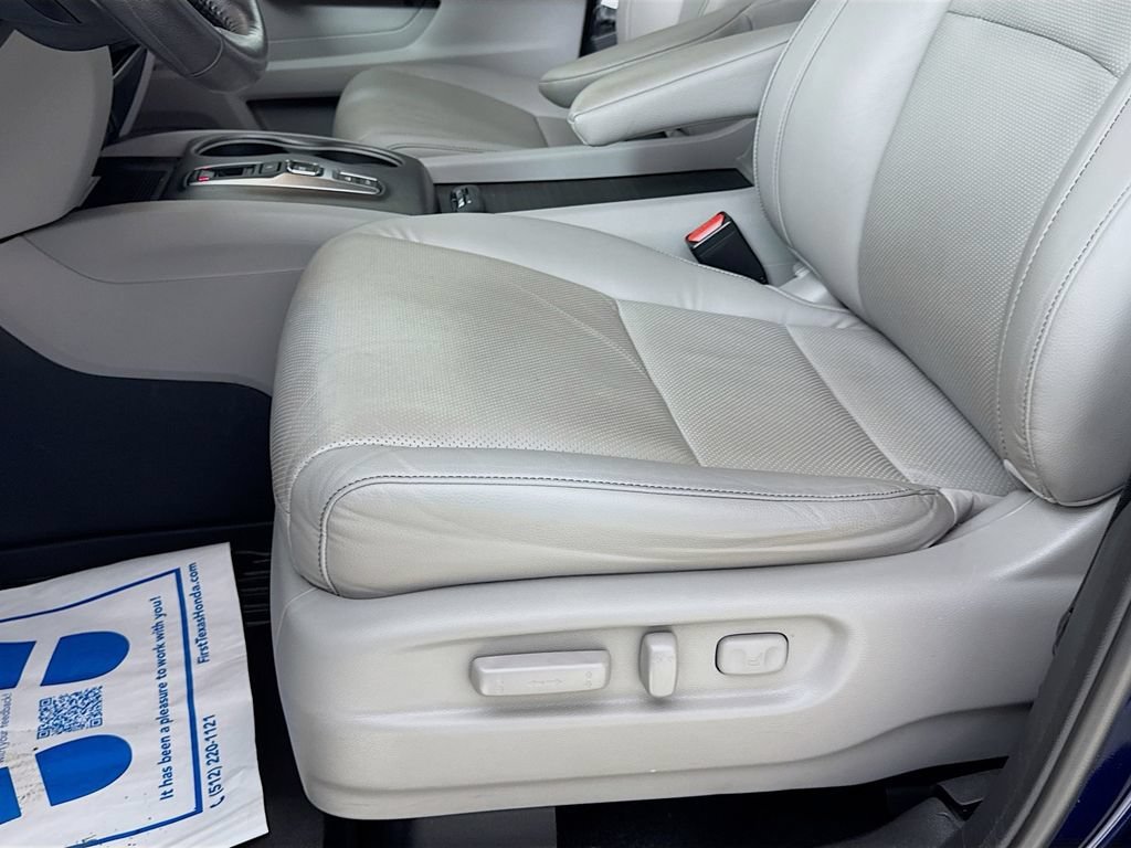 Used 2023 Obsidian Blue Pearl Honda AWD RTL-E image 67