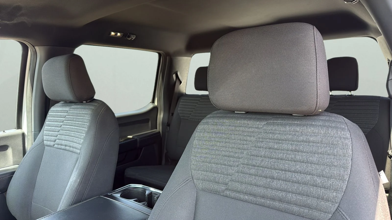 Used 2022 White Ford XL image 10