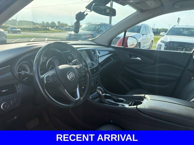Used 2019 Red Buick Essence image 36