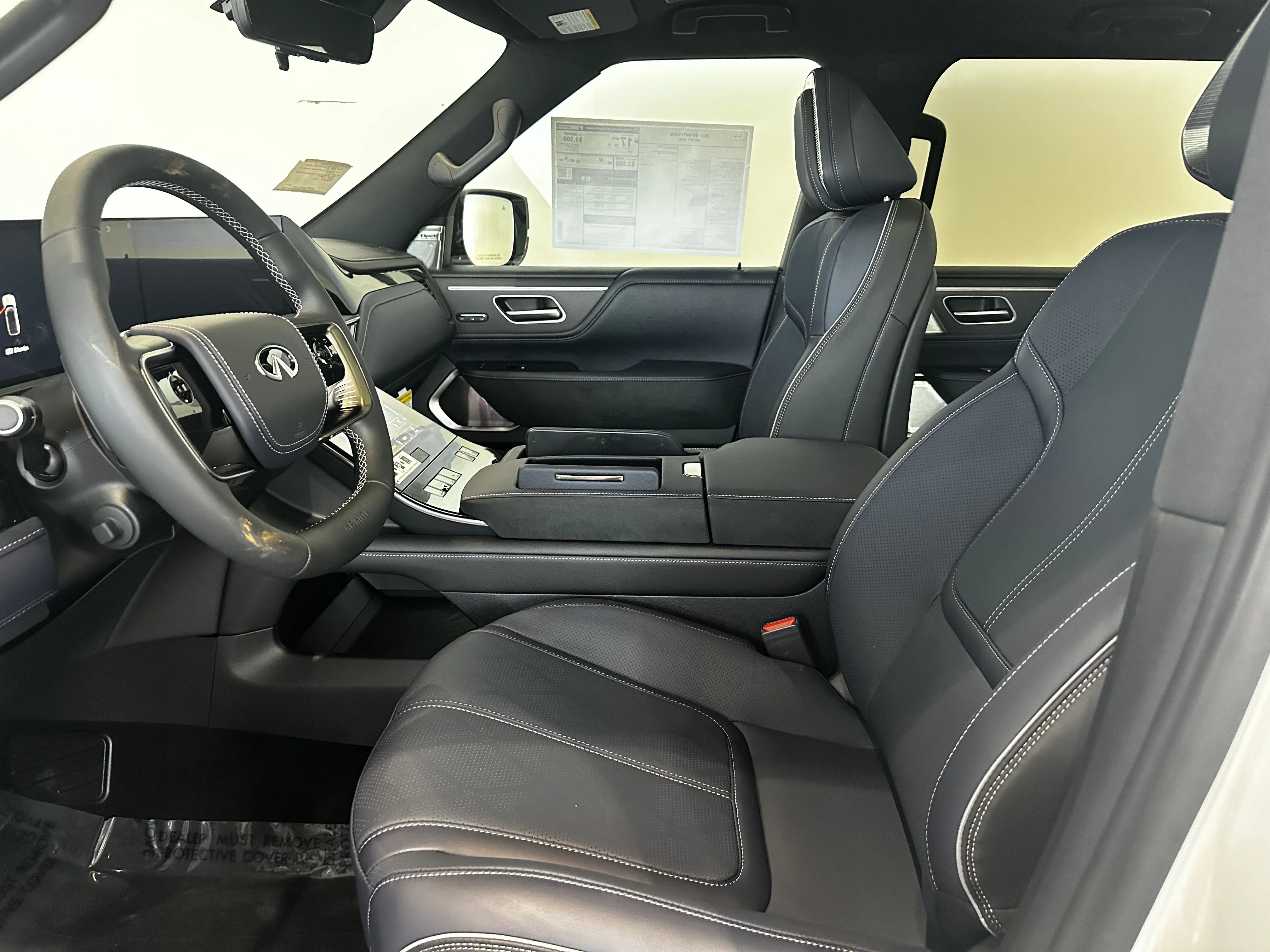 New 2027 2T RADIANT WHIT INFINITI Sport 4WD image 17