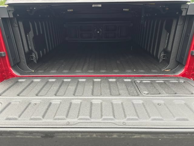 New 2026 Molten Red Pearl-Coat Exterior Paint RAM Limited image 44