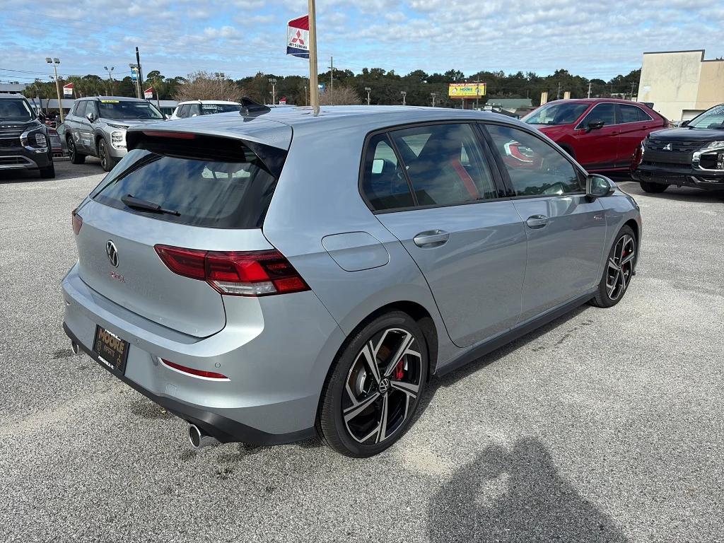 New 2026 Alpine Silver Metallic Volkswagen 2.0T SE DSG image 6