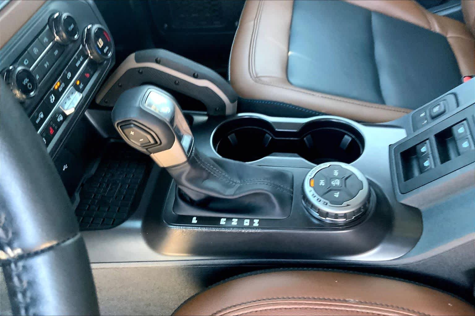 Used 2024 Carbonized Gray Metallic Ford Outer Banks image 17