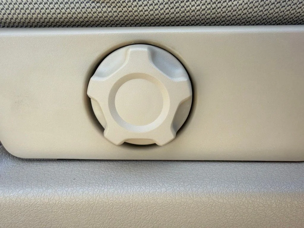 Used 2014  Ford XLT image 26