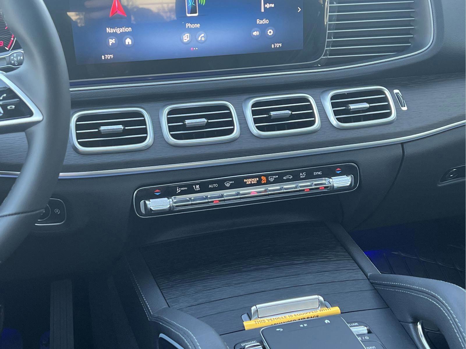 2025 Mercedes-Benz GLE GLE350 - Photo 36