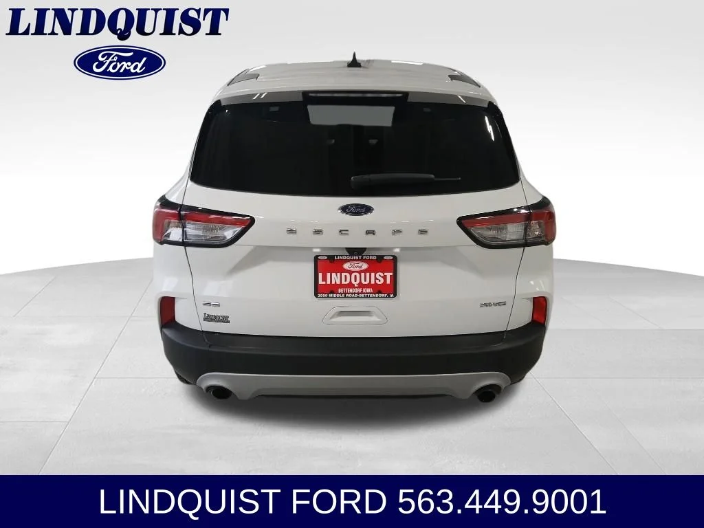 Used 2022 Oxford White Ford SE image 7