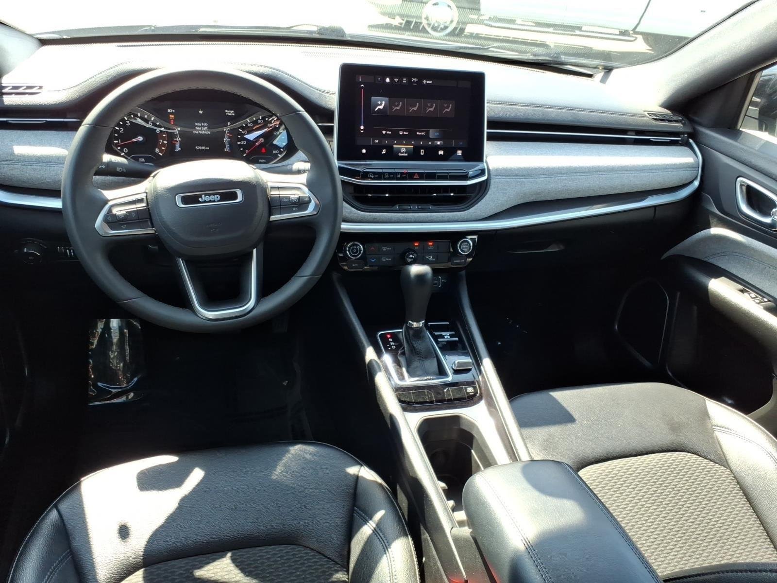 Used 2024 Bright White Clearcoat Jeep Latitude image 19