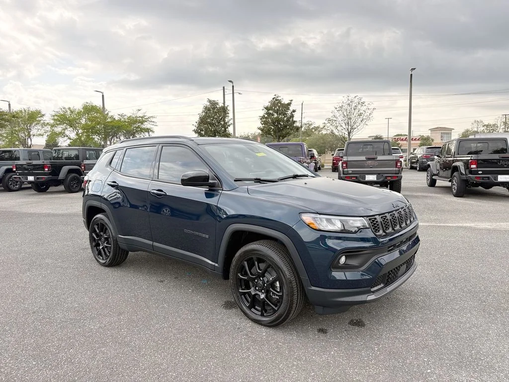 2026 Jeep Compass Altitude 4X4's photo
