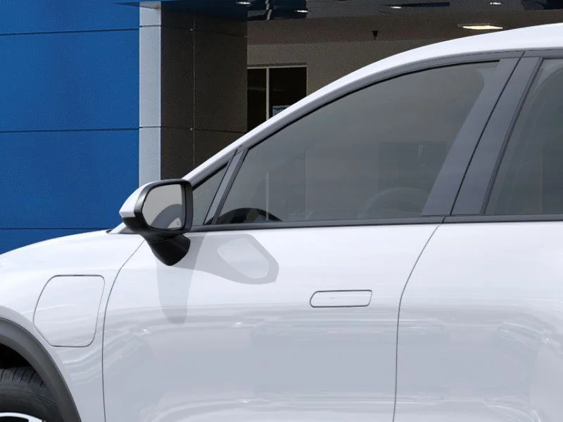 New 2026 Summit White Chevrolet LT1 w/PCY image 12