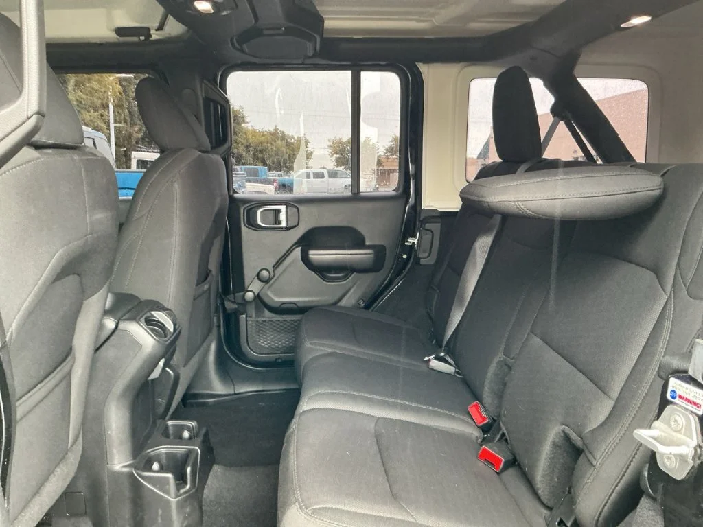 Used 2018 Black Jeep Unlimited Sport image 20