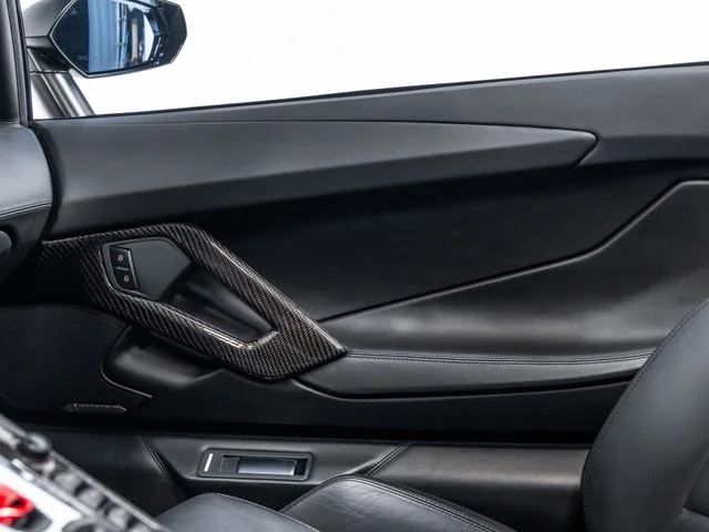 Used 2014  Lamborghini  image 48