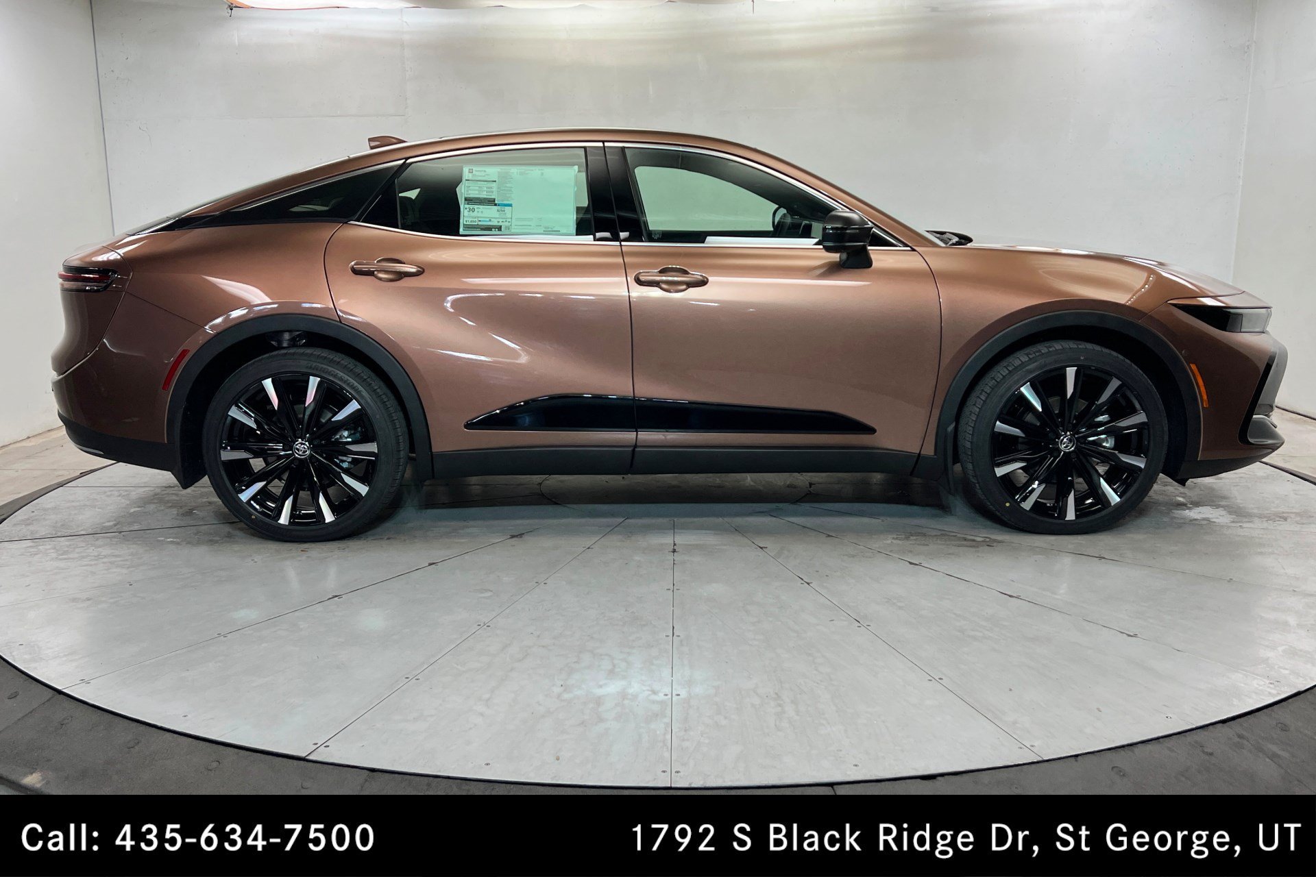 Used 2024 Summit White Buick Sport Touring image 104