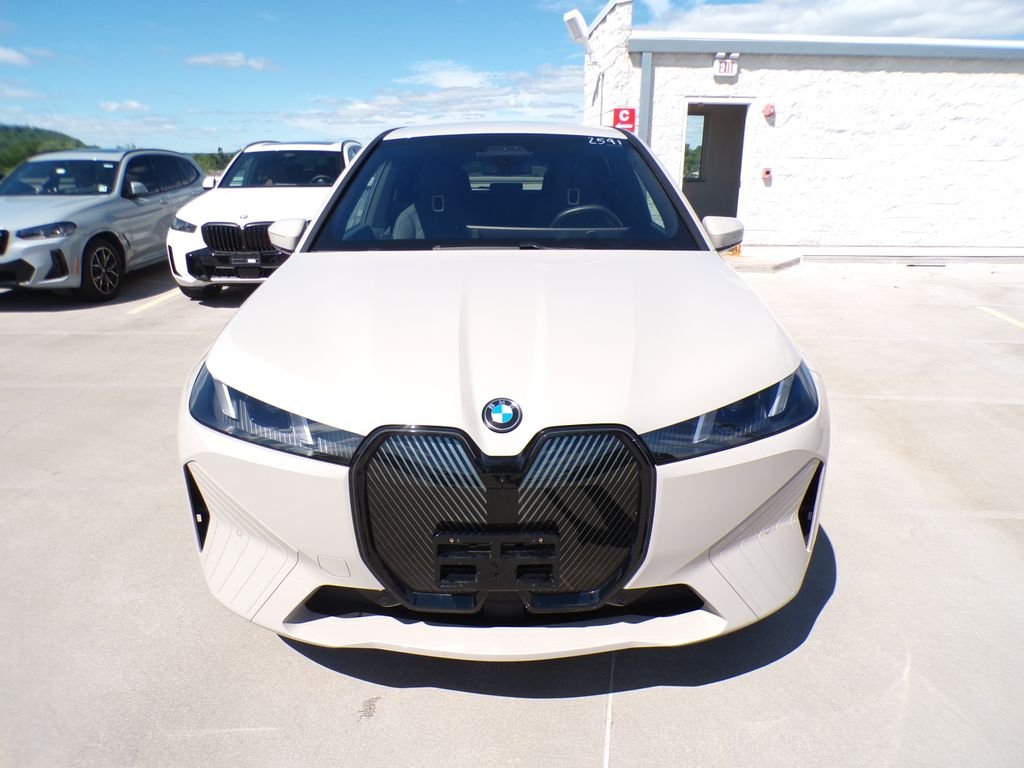 Used 2026 Gray BMW xDrive45 image 2