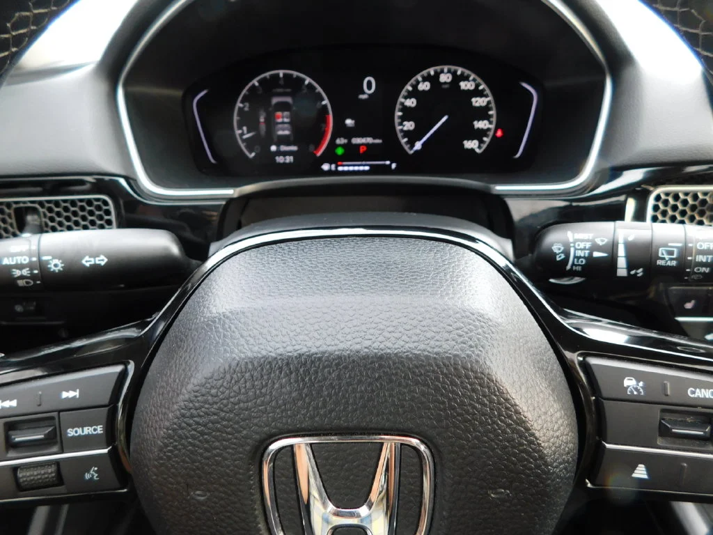 Certified Used 2024 White Honda EX-L image 31