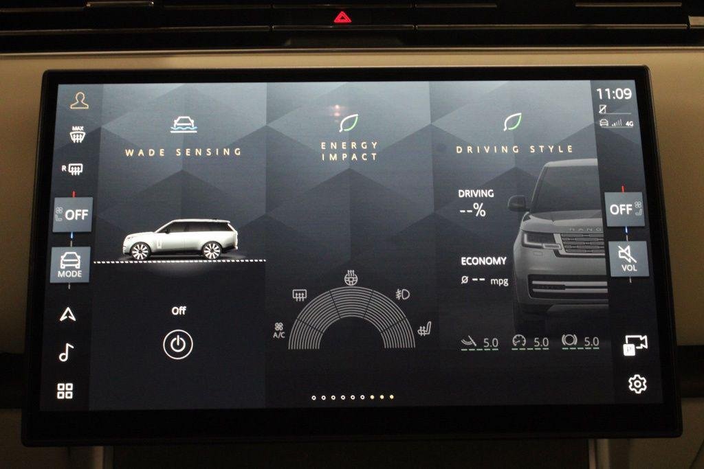New 2026 Santorini Black Land Rover SV image 26