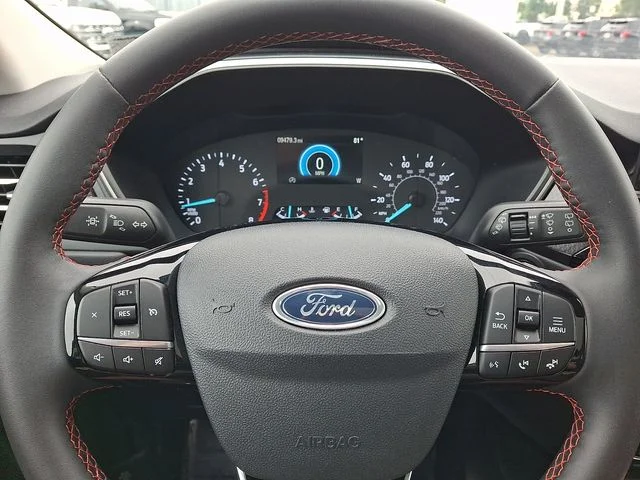 Used 2022 Blue Ford SEL image 19