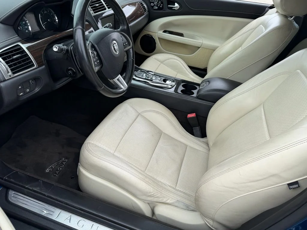 Used 2013 Blue Jaguar Base image 11