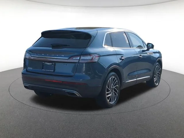 Used 2019 Blue Lincoln Reserve image 3