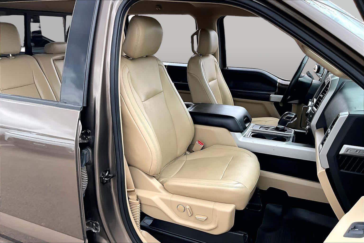 Used 2017 Caribou Metallic Ford Lariat image 8