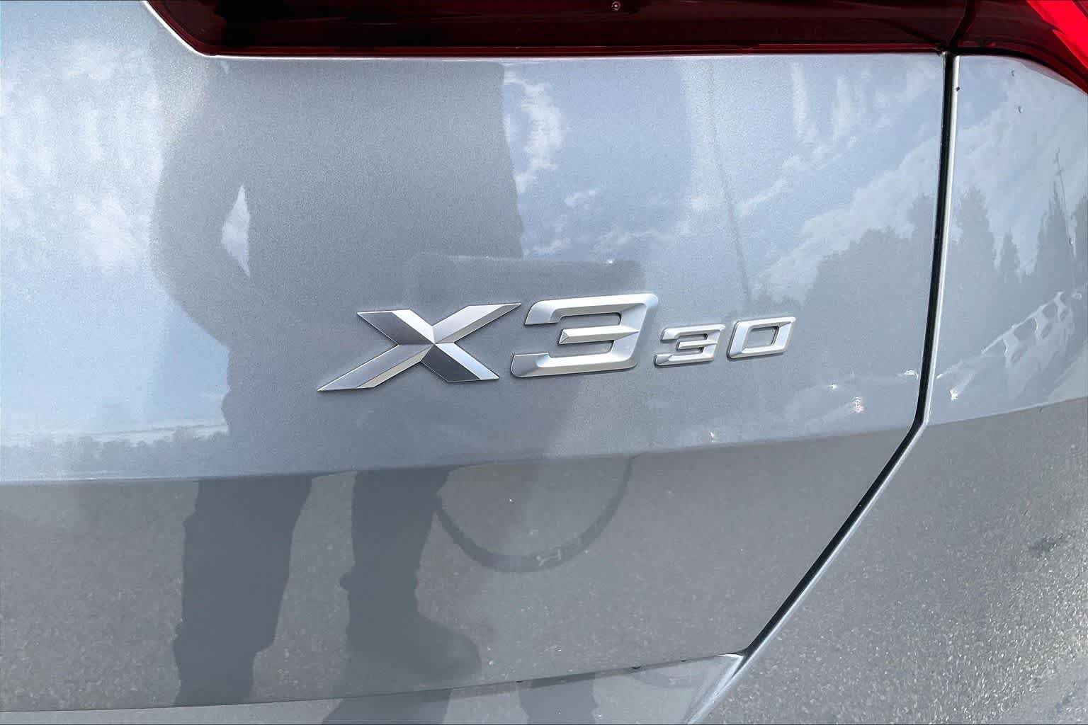 Certified Used 2026 Skyscraper Grey Metallic BMW 30 xDrive image 9