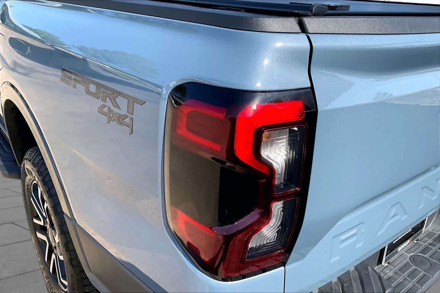 Used 2024 Azure Gray Metallic Tri-Coat Ford LARIAT image 28