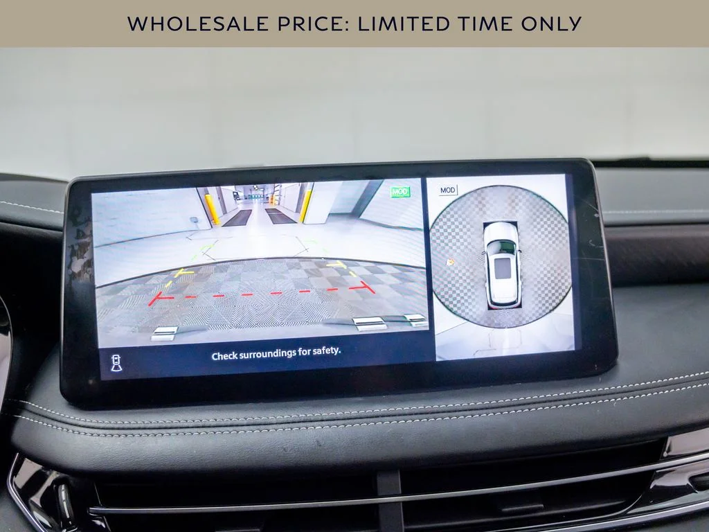 Used 2023 Silver INFINITI Sensory image 26
