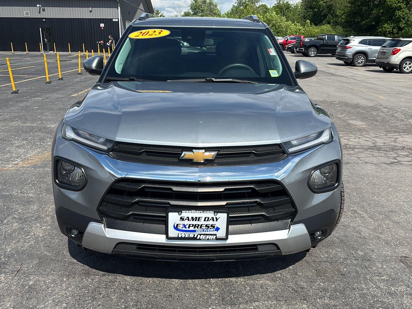Used 2023 Sterling Gray Metallic Chevrolet LT image 2