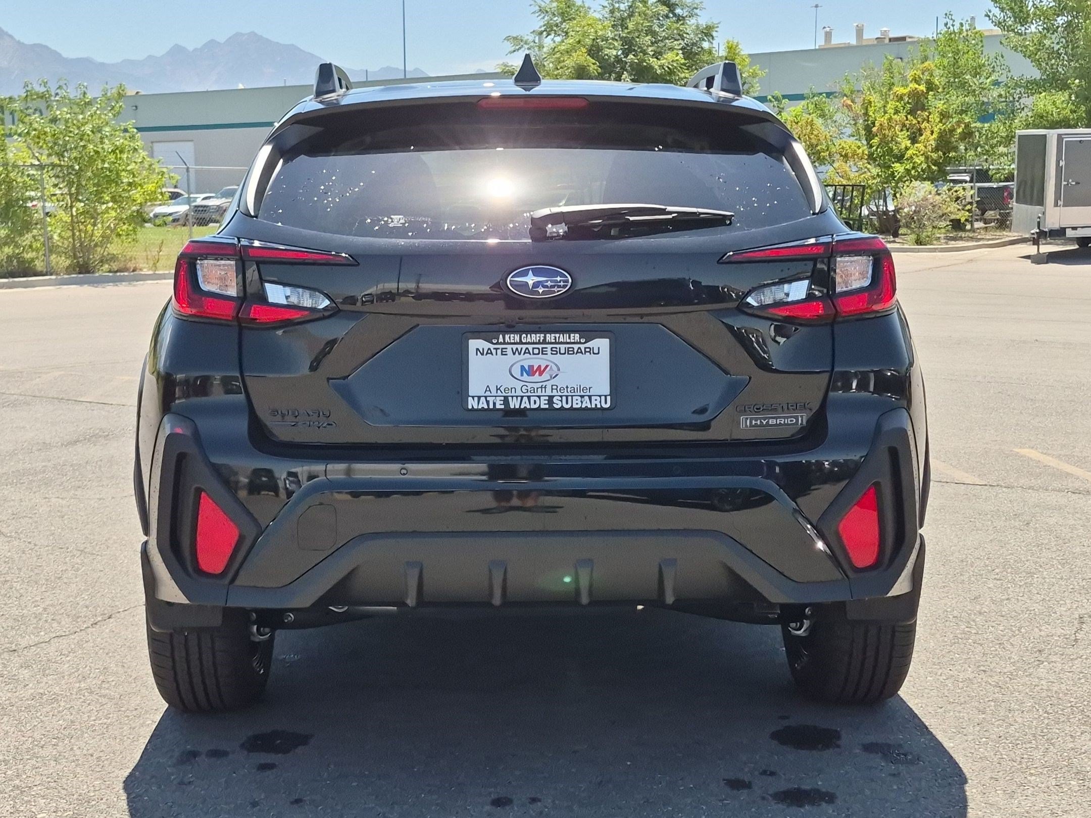 New 2026 CRYSTAL BLACK SILICA Subaru Limited Hybrid image 4