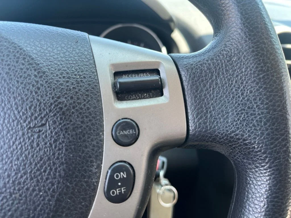 Used 2010 White Nissan S image 14