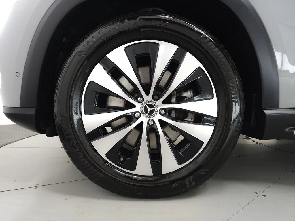 Used 2025 MANUFAKTUR Alpine Gray Mercedes-Benz GLE 450e image 37