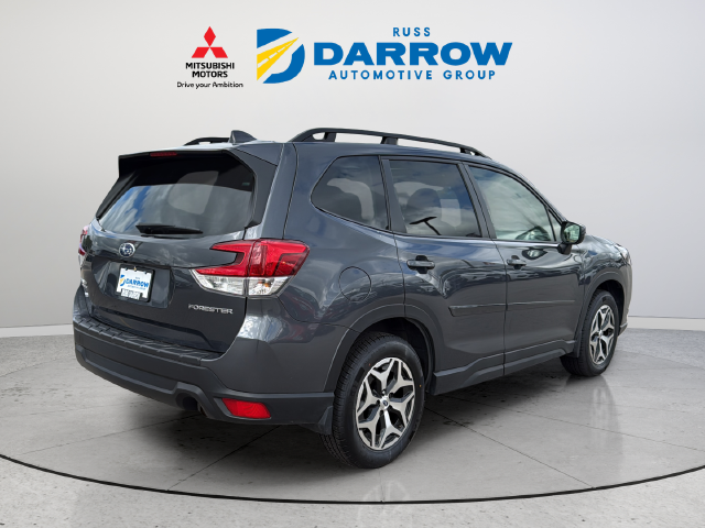 Used 2023 Gray Subaru Premium image 5