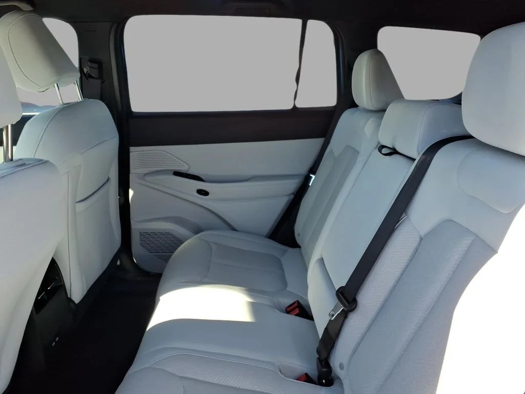 New 2026 Hydro Blue Pearl-Coat Exterior Paint Jeep Laredo image 7