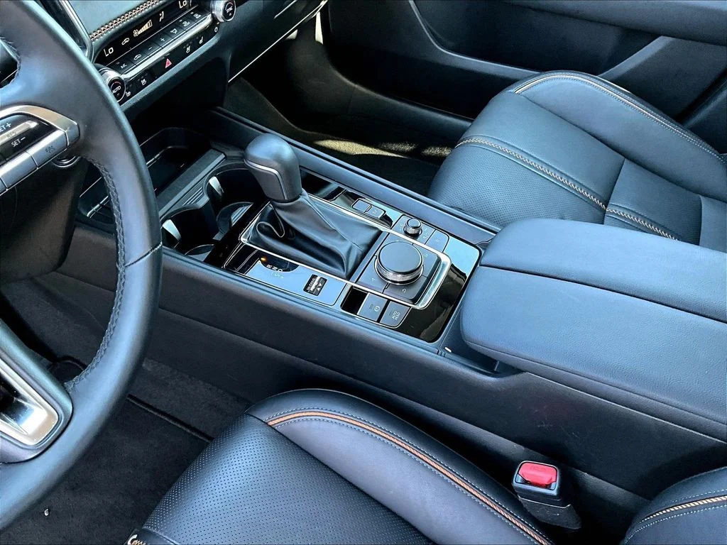 Certified Used 2025 Gray Mazda Premium Plus image 21