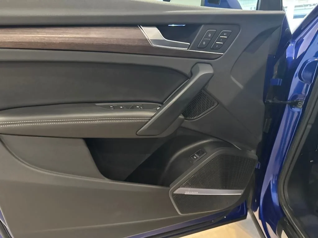 Used 2023 Blue Audi 45 S line Premium image 9