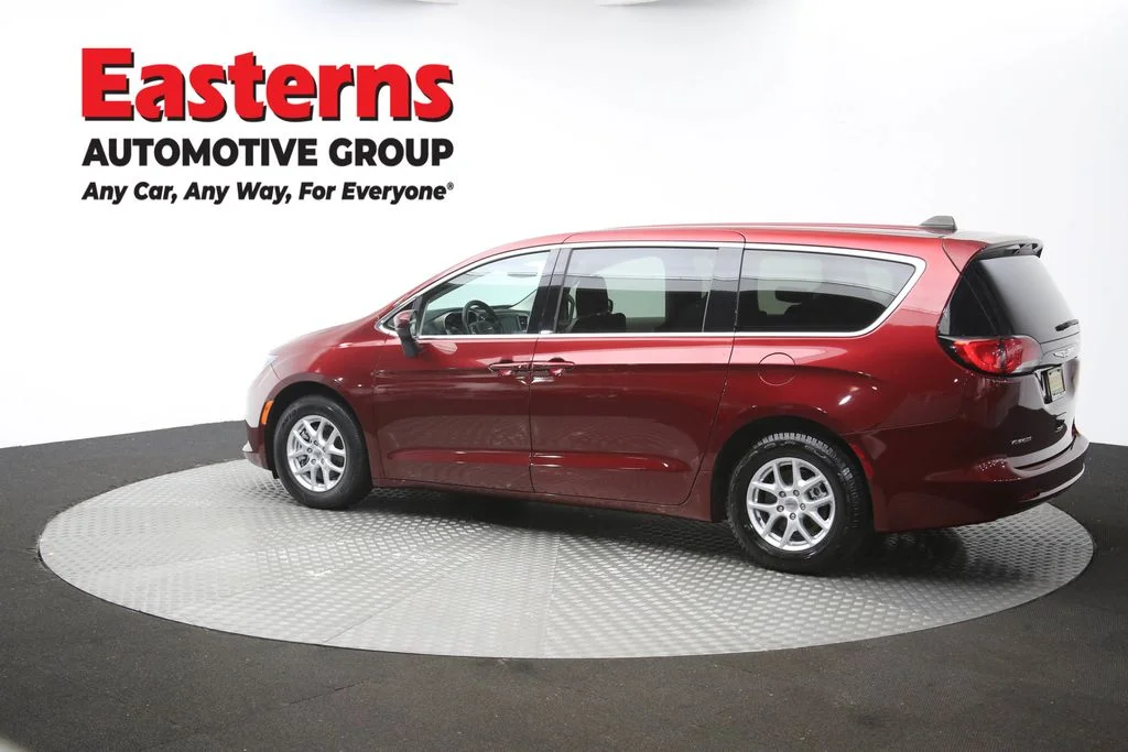 Used 2023 Red Chrysler LX image 62