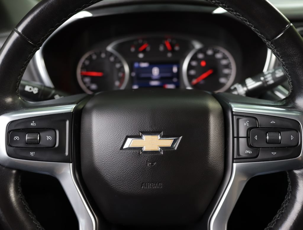 Used 2020 NIGHTFALL GRAY METALLIC Chevrolet LT image 10