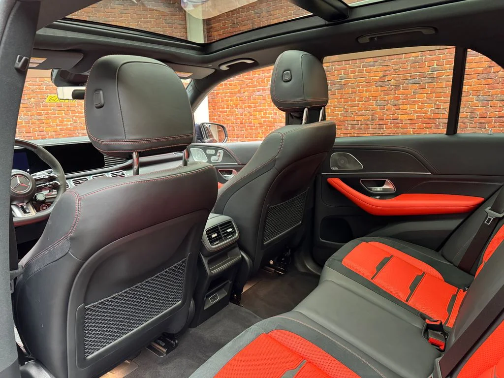 Used 2024 Blue Mercedes-Benz GLE 53 AMG® image 26