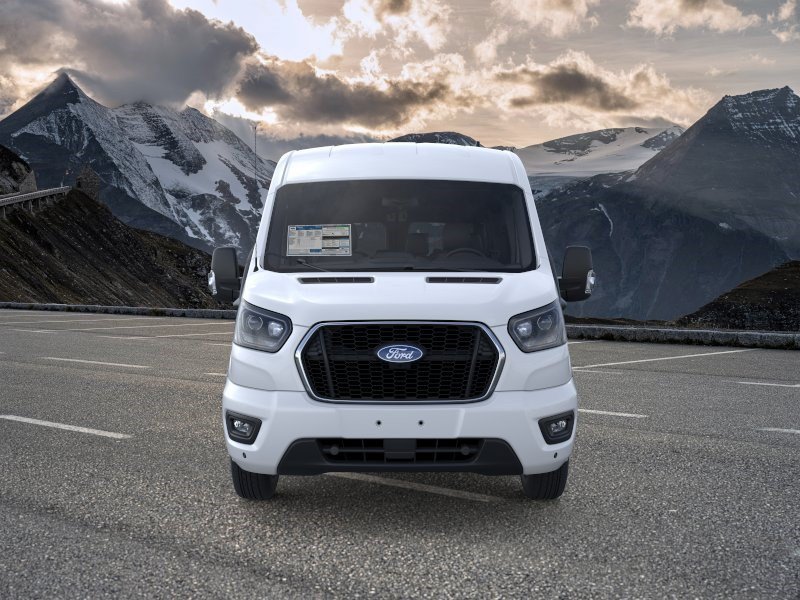 New 2026 Oxford White Ford XLT image 6