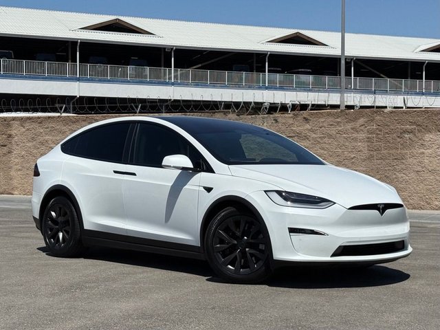 2023 Tesla Model X 